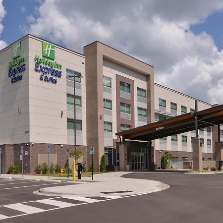 Holiday Inn Express & Suites Charlotte - Ballantyne By Ihg Exterior photo