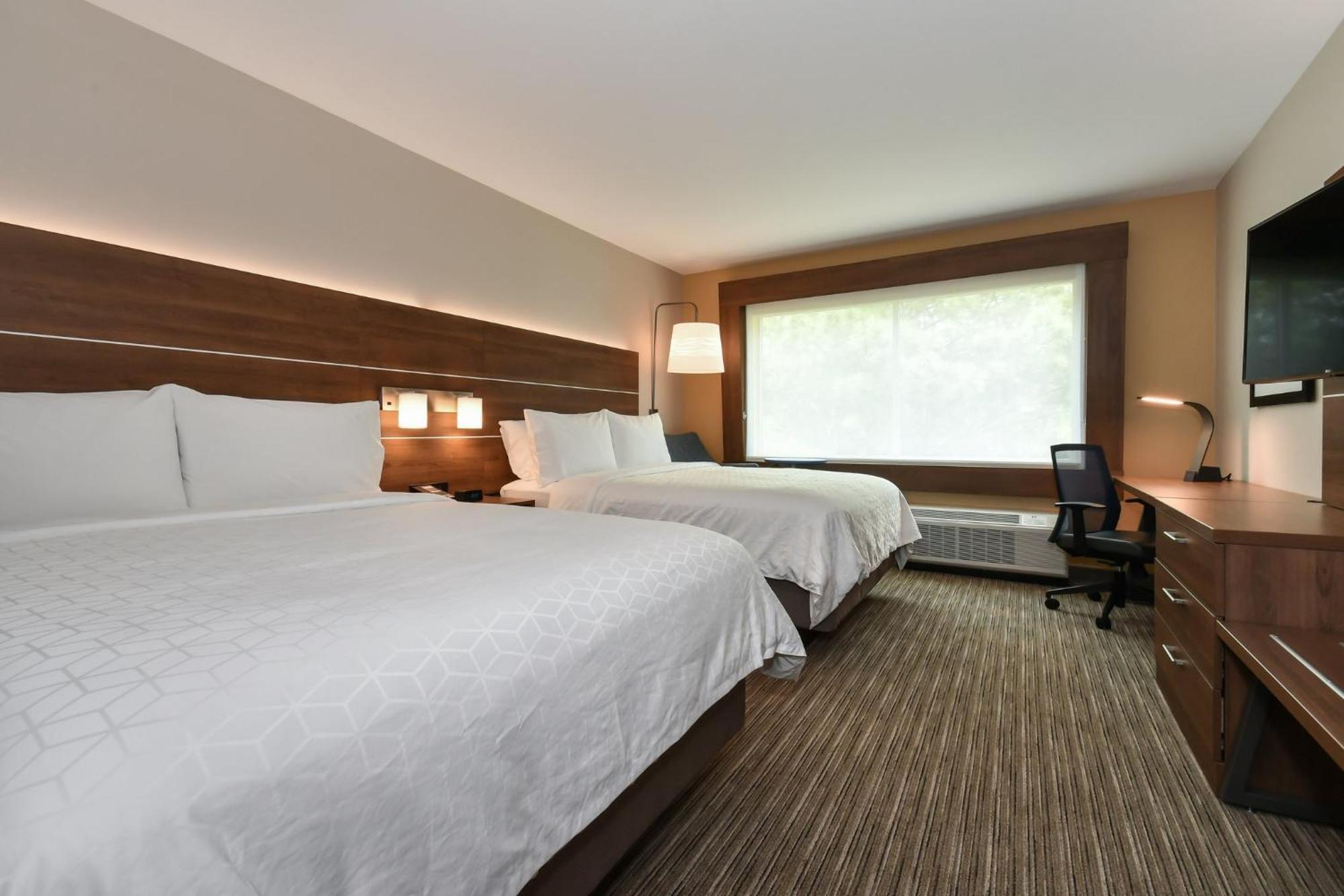 Holiday Inn Express & Suites Charlotte - Ballantyne By Ihg Exterior photo